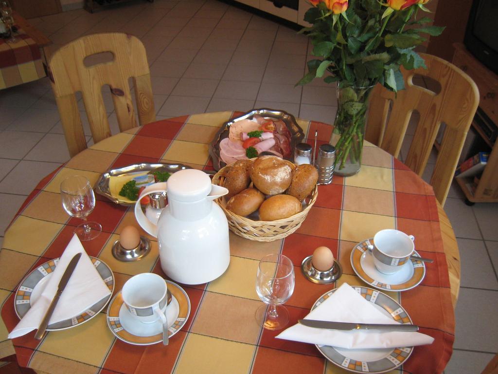 Sch Ne Wohnung In Der Moselregion Kinheim Buitenkant foto