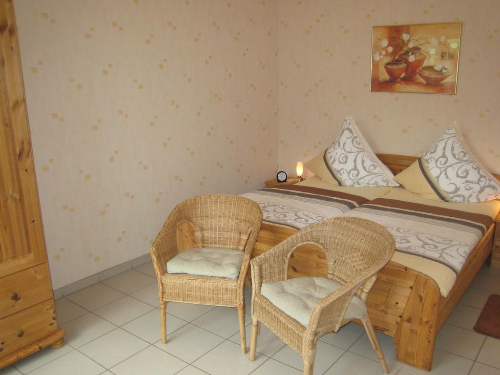 Sch Ne Wohnung In Der Moselregion Kinheim Buitenkant foto